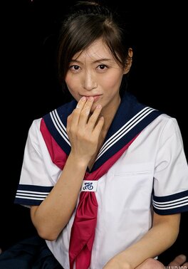Adorable Reika Yamada worships cock and plays with cum too