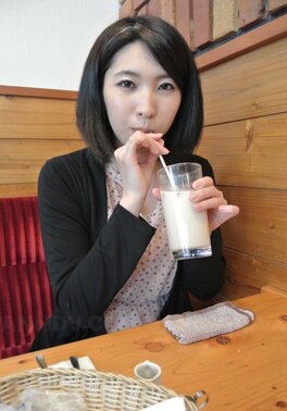 Yurika Tsubaki gets her swollen twat licked and banged too