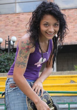Skinny skater Diana Delgado exposes cute tattoos on stairs