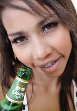 Tight-bodied Thai girl gets a fix of white hard dick
