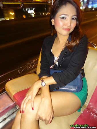 Naughty Thai minx poses for tourist who adores taking pics of Asian chicks