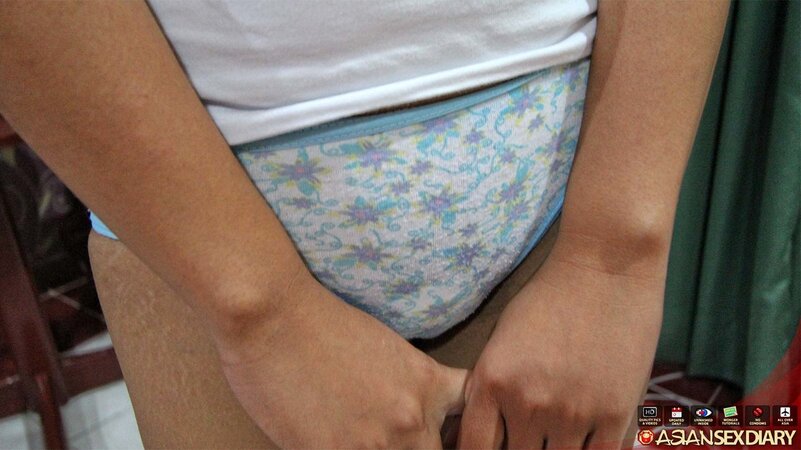 Maricel is interested in getting pumped full of fresh seed