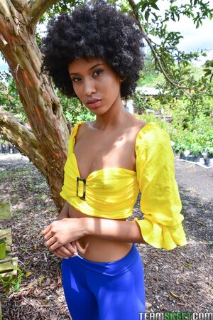 Afro Janeth Black gets oiled ass and twat banged by Mario Leon