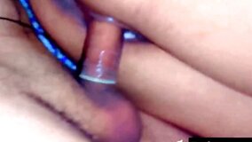 Horned-up Hindi hottie gets fucked by a dude in a condom