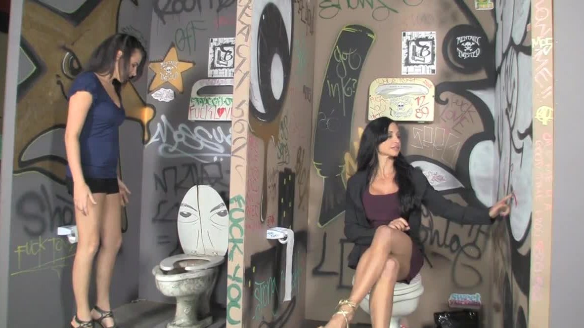 Gloryhole tattoo office public