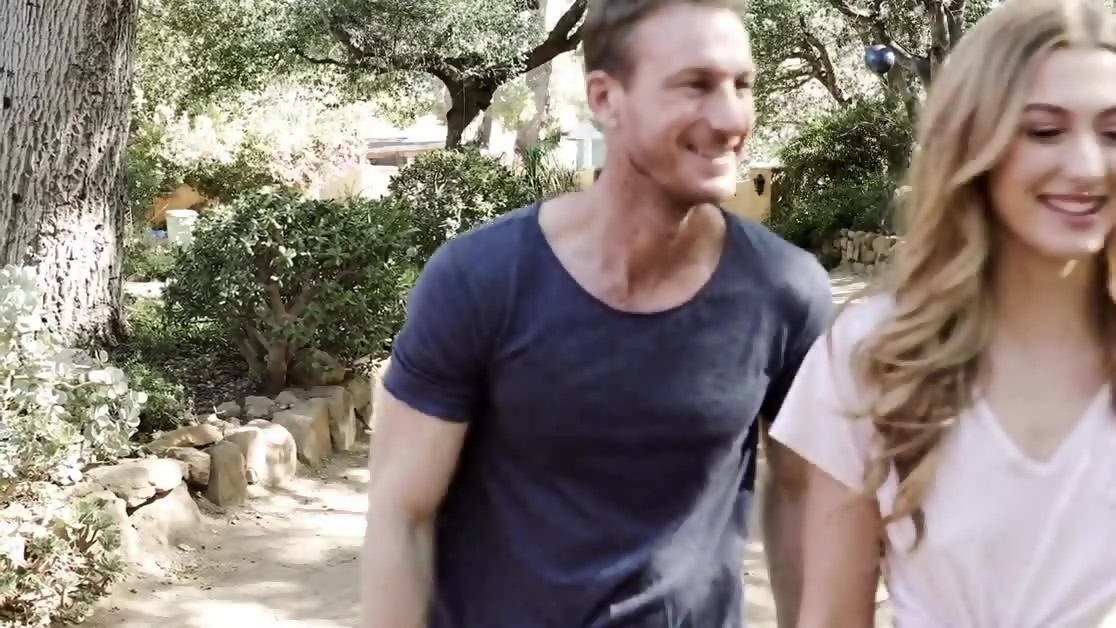 Best friend forever become the hottest lovers and enjoy each other - SexVid.xxx