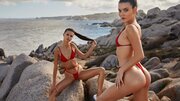 Vacationing girls end up licking and facesitting each other